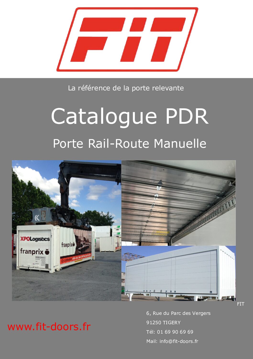 Porte métallique d'un camion de pompier fait par Fit-Doors<br />
 